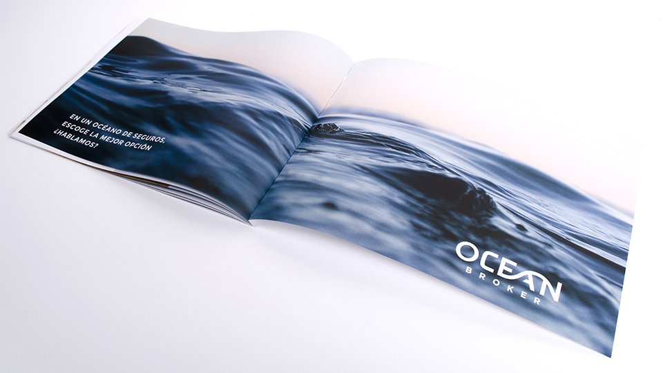 Revista que forma parte de la nueva identidad gráfica de Ocean Broker