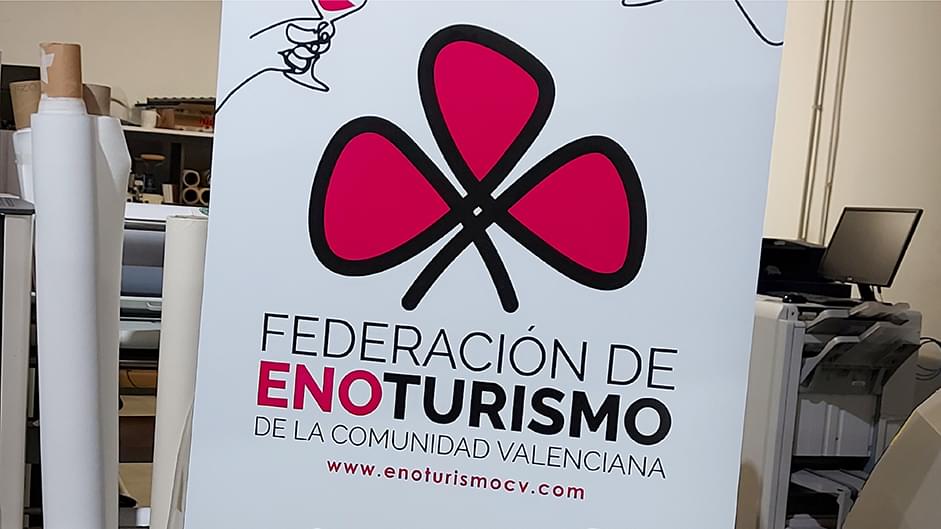 Detalle del diseño de rollup para la Federación Enoturismo de la Comunidad Valenciana