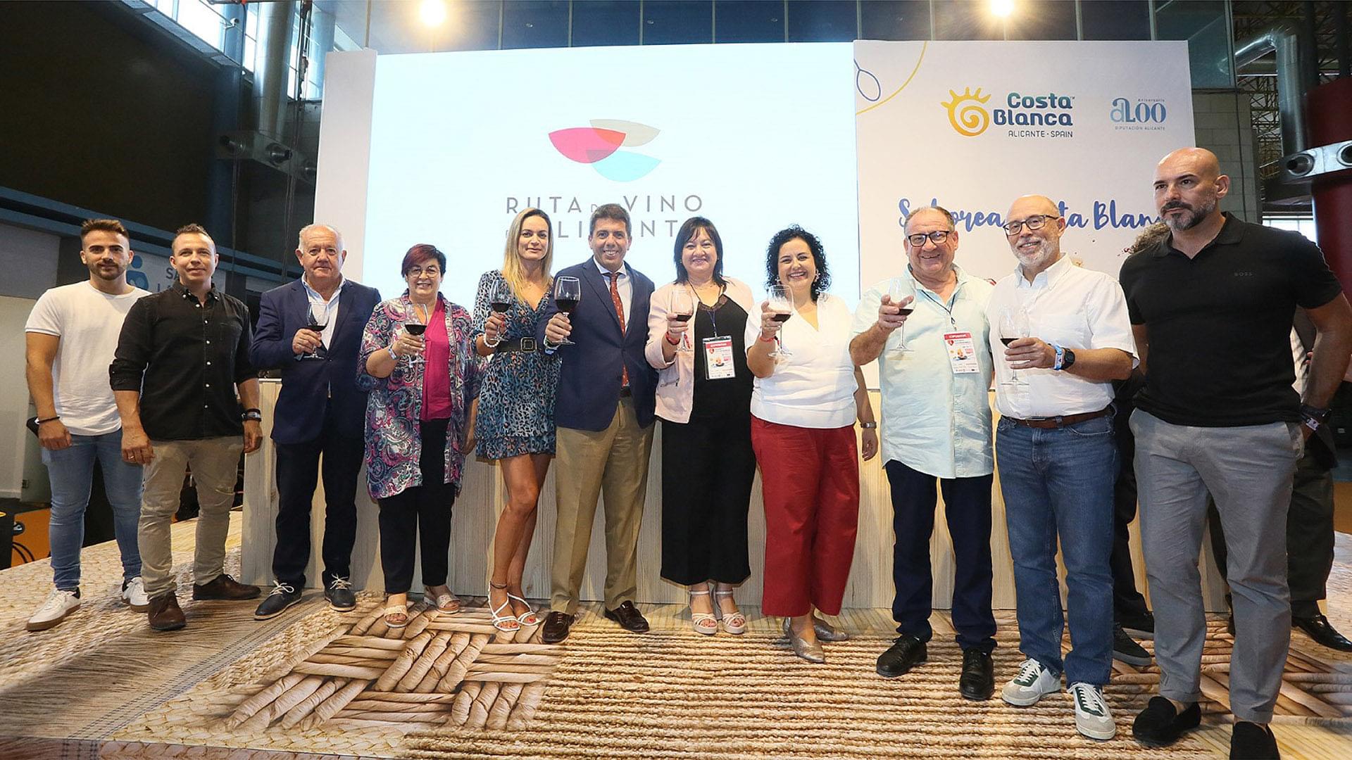 Presentación de la marca de la Ruta del Vino de Alicante, trabajo de rebranding de IDEADE Creativos